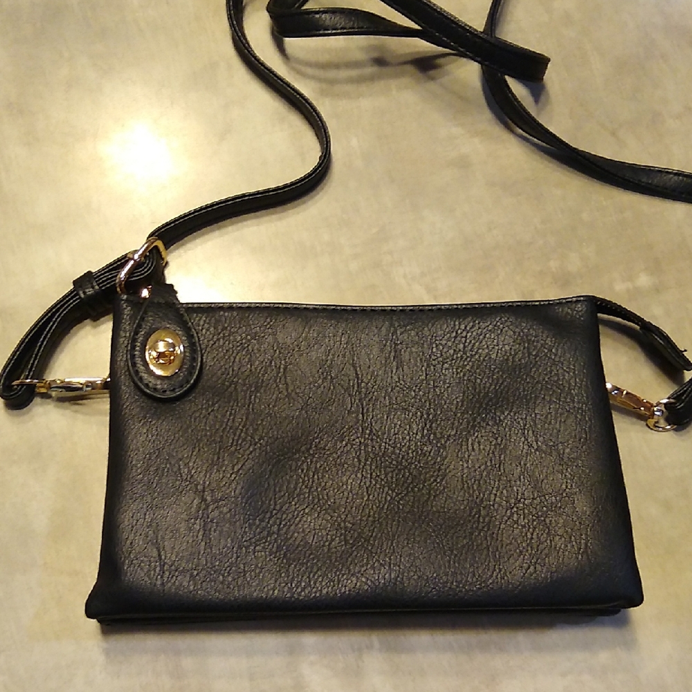 Elegant Black Leather Crossbody Bag